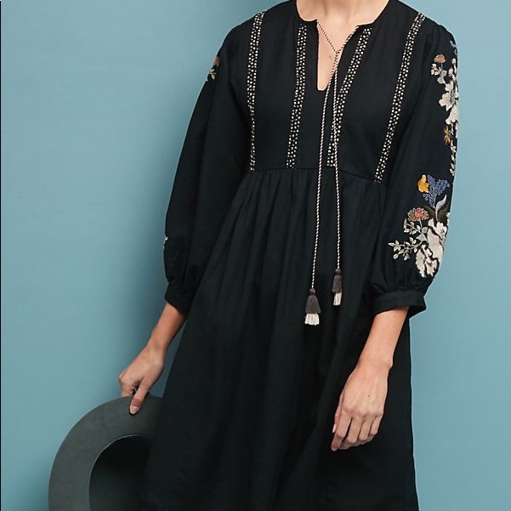ANTHROPOLOGIE Bettina Embroidered Tunic Dress